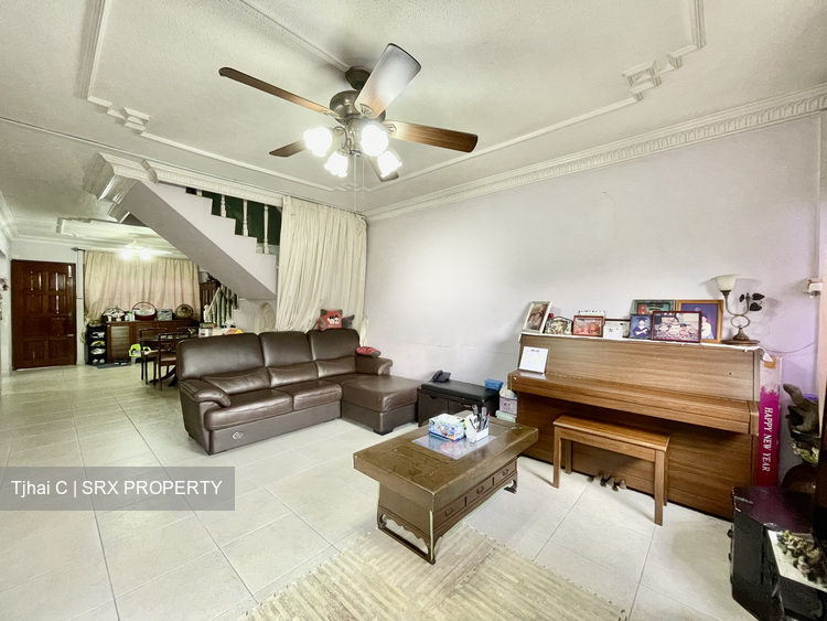 Blk 824 Yishun Street 81 (Yishun), HDB Executive #316278881